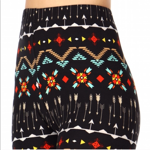 Black Arrow Leggings *New* OS - Picture 5 of 7